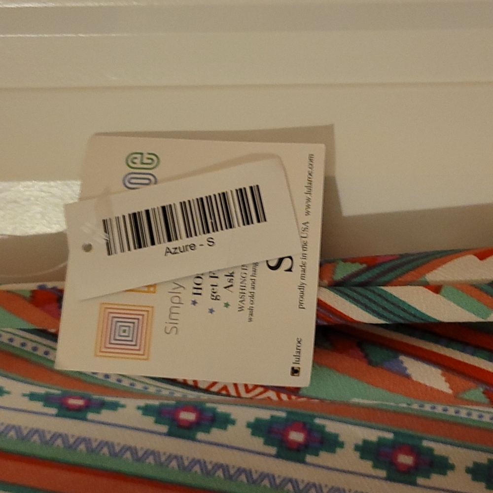 LulaRoe Azure Skirt - Picture 3 of 4